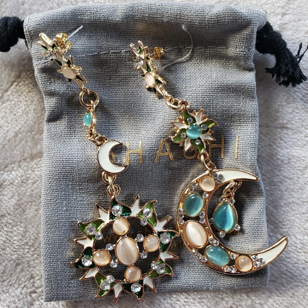 Shashi Moon Star Earrings 🌙⭐